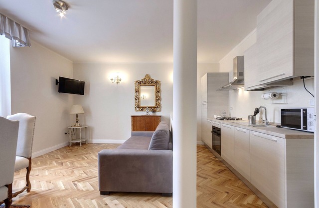 Nouvelle entrée F Boutique Apartment II -Denise's luxury apartment in the Heart of F