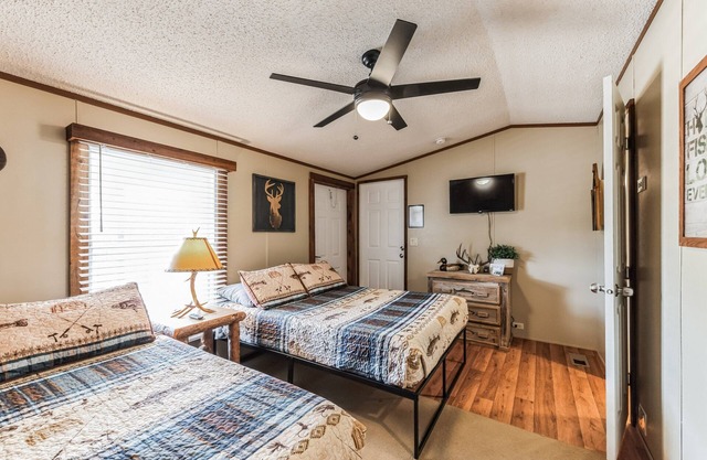 NEW! Gone Fishin'(Suite 4) by The Lodges at Fossil Creek