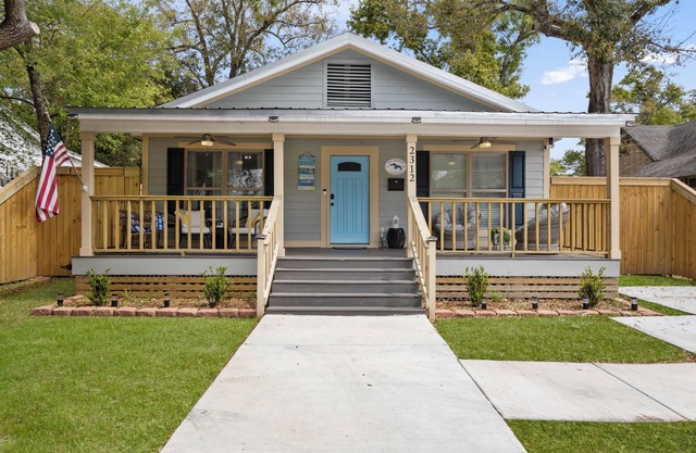 NEW Gulfport Home - w/Pool, Near beach-casino-waterpark-lynnmeadows