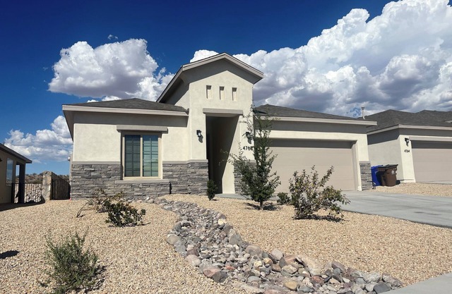 New home, beautiful backyard, 3 bedroom