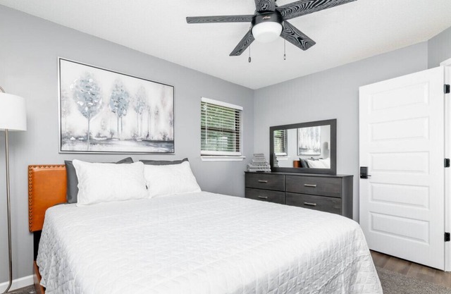 New Home in Elizabethtown, KY · Suite IV