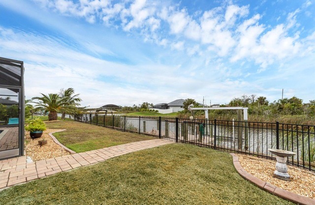 New Listing! Charlotte Harbor Area Resort, 120mi to Disney & 134mi to Universal - GRH802836