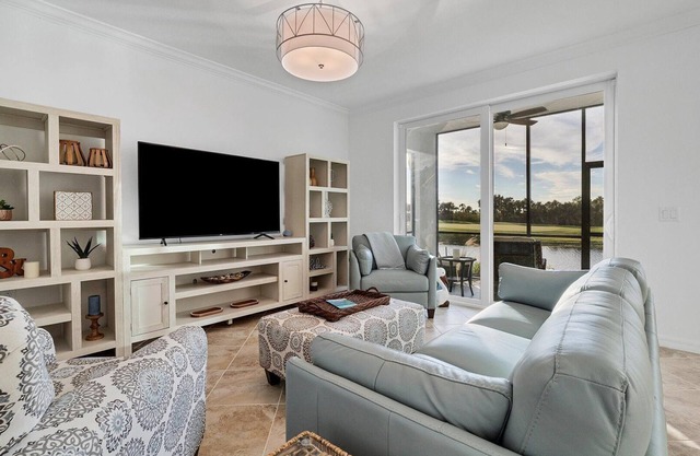 New Listing! Charlotte Harbor Area Resort, 120mi to Disney & 134mi to Universal - GRH573595