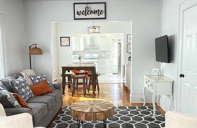 New listing! Cozy and Chic Hudson Getaway