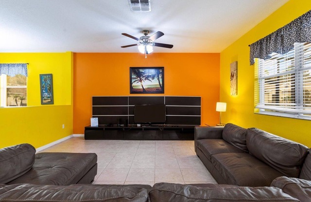 Profitez d'Orlando avec nous - Crystal Cove - Belle villa spacieuse de 7 lits et 5 salles de bains - 6 Miles To Disney