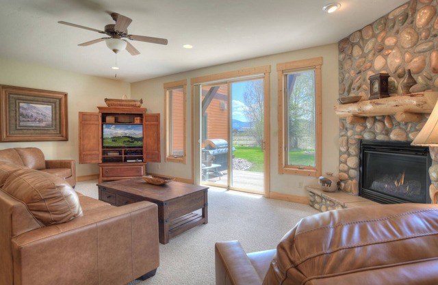 New Listing! Discount Golf Privileges - 20 Mins to Wolf Creek Ski