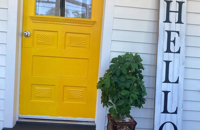 New listing discounts, Fenced Yard & Pet Friendly!