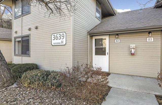 ✨ New Listing. Lakewood Condo🌲Prime Boise location