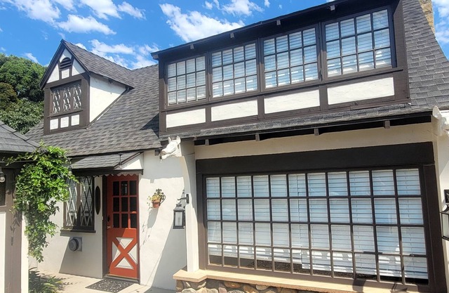 Private Guest house, steps from Coast Village & Butterfly Beach