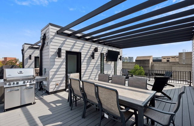 NEW LISTING! New Modern Townhome with Rooftop Patio by RedAwning