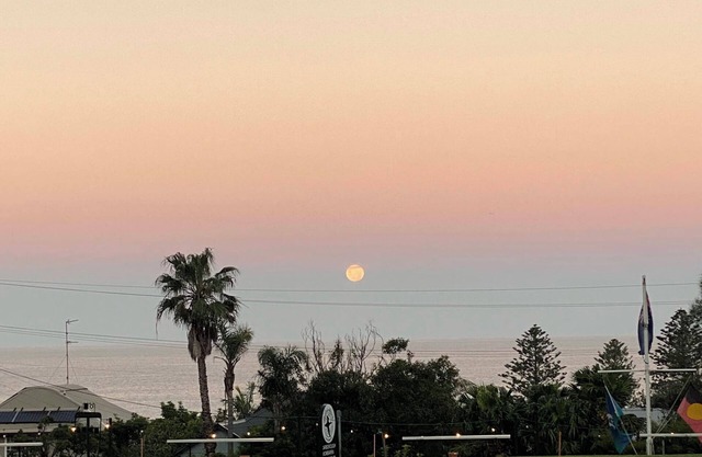 New listing: Retro styled retreat Wombarra Ocean Views