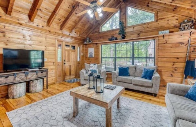 New Listing! Secluded Getaway with Private Hot Tub.