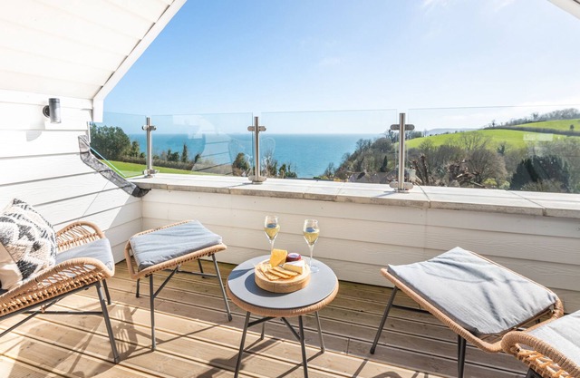 New Listing! South Devon Coastal Apartment with Sea Views & Parking