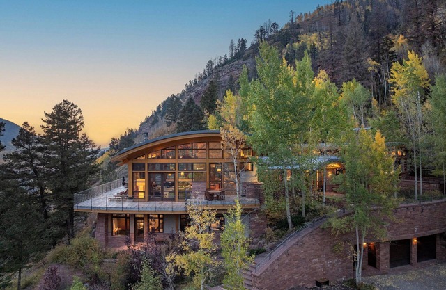 New Listing! Stunning Hillside Home | Unparalleled Canyon Views, Gym, Hot Tub
