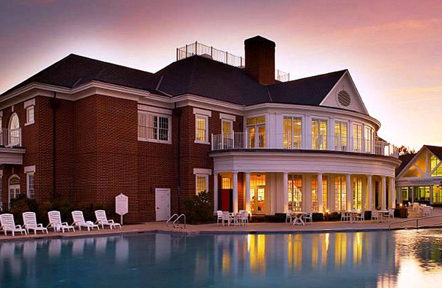 EwNew Listing✨Proche des attractions, piscine intérieure et extérieure, complexe familial relaxant