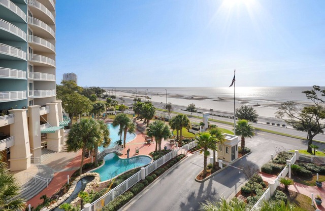 Legacy Towers Belle 3 chambres 3 salles de bain donnant sur la plage