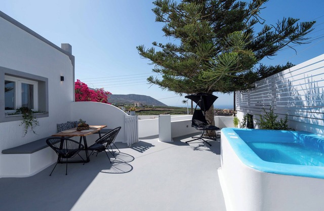 New Lux Villa Kambos & Prive Jacuzzi