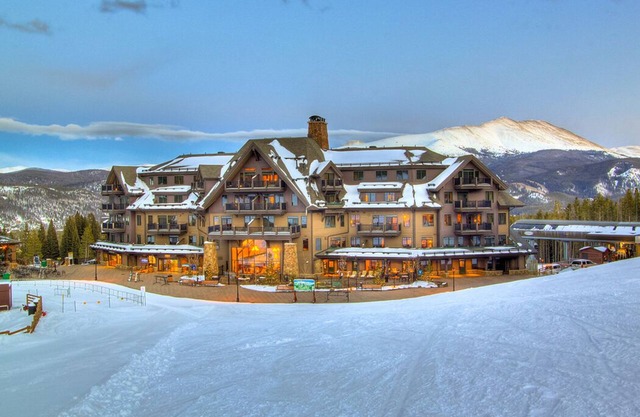 Nouveau luxe 2 chambres à coucher sur l'étage supérieur Ski In / Ski Out à Breckenridge