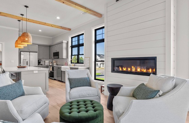 New Luxury Condo: Egg Harbor-Indoor Pool, Gym
