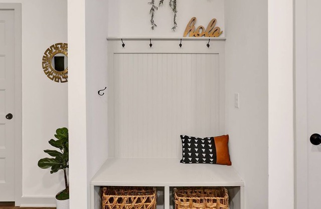 New! Modern Coastal Retreat~ Pool, Gym, Pets OK