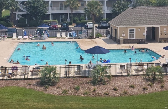 New on Market.Wonderful 2 bedroom 2 bath Pet friendly Condo in Barefoot landing