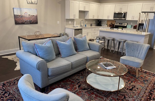 Brand New Oxford TownHome with 2 Car Garage, 3 BR/3.5 BA, all King Ensuites