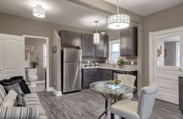 ☆ Nueva renovación ☆ Carondelet Park ☆ Holly Hills ☆ Yard