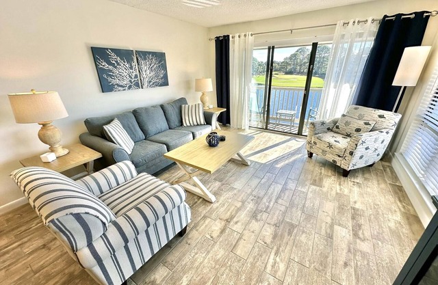 New Rental, Beautiful villa with relaxing views! 912HP