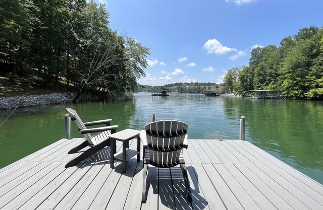 New rental!!! Luxury living on Tim’s Ford Lake