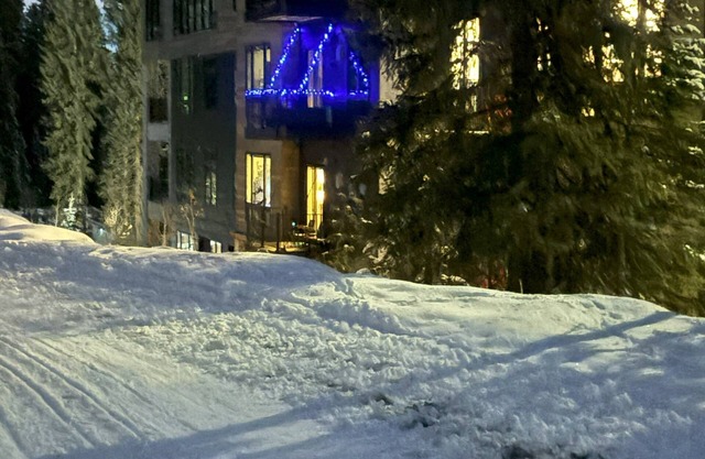 New Ski In/Out Condo w/ Balcony & Hot Tub- short walk/ski to the Village Resort!