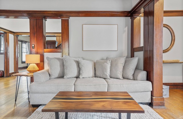 NEW! Southern Retreat w/Pool, BBQ & Game Room