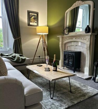 NEW stunning apartment by the sea in Torquay