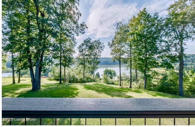 New to the Market!! Charming 3-bedroom Rough River lake home! In Westview KY!!