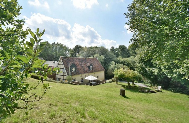 NEW! Unieke vakantiewoning in bosrijke omgeving