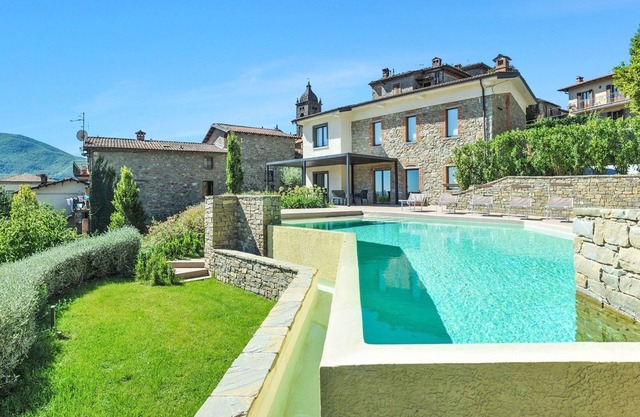 Nouveau! Villa, Piscine "endless swimming"; vue magnifique ;à pied aux facilités