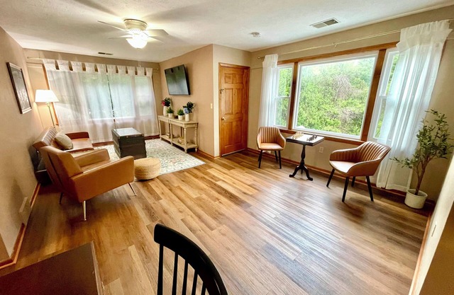 NEW: Vintage, Mid-Century Suite above Antique Store