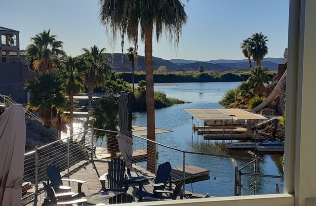 NEW! Water Front River House With Private Dock.