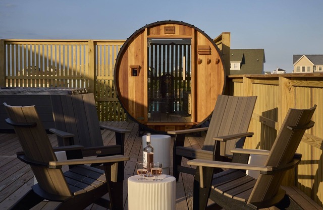 NEW Wellness Focused Adult Only Boutique Hotel - Wellness Suite w Gas Fireplace