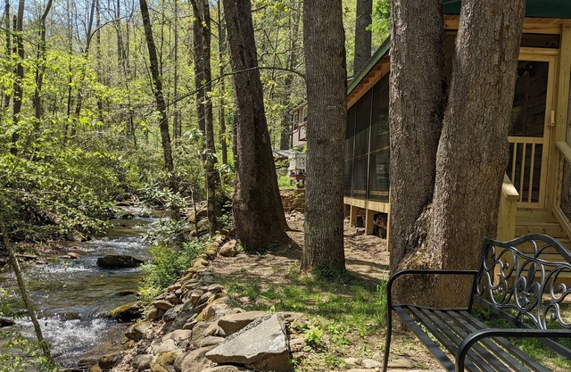 Newberry Creekside Cottage