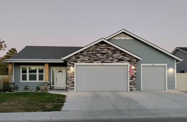 Newer home in northwest Twin Falls.