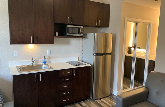 Newer private Studio in a great location