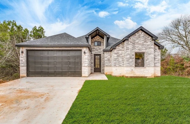 Newly built home in gated community!