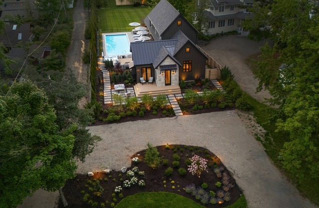 Newly built luxury home with pool/hot tub and McKinley Beach access