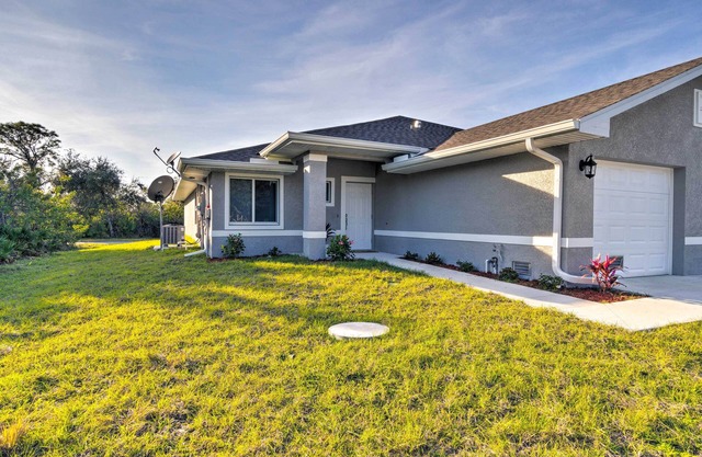 Newly Built Port Charlotte Retreat w/ Patio!