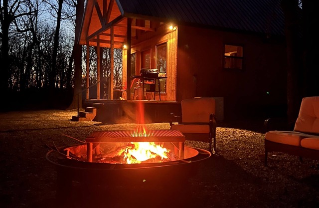 Newly Built Secluded Cabin w/ Loft!