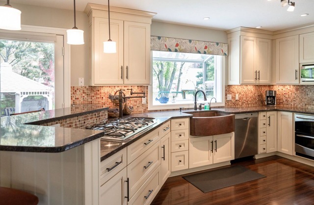 Newly designed vacation home near Lake Michigan and local beaches
