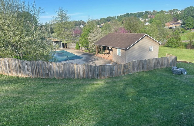 NEWLY FINISHED! Pool house cottage located in central Tricities of northeast TN