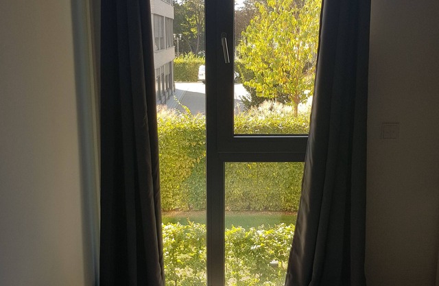 Chambre privée nouvellement meublée + salle de bain + Netflix