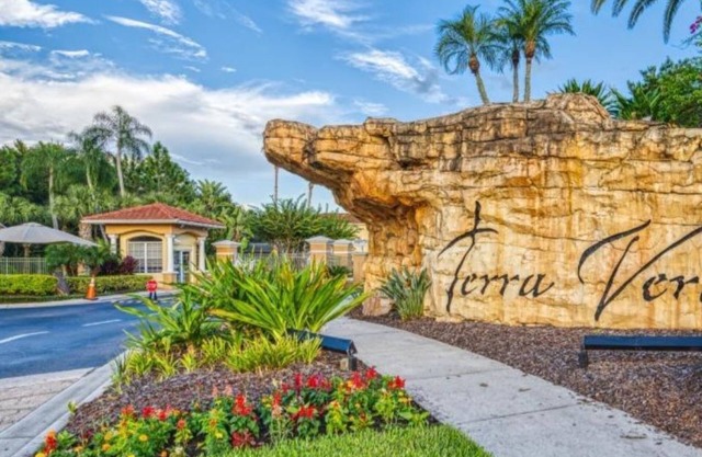 Newly Listed-Updated 4/3 Townhome w/Pool at Terra Verde Resort near Disney