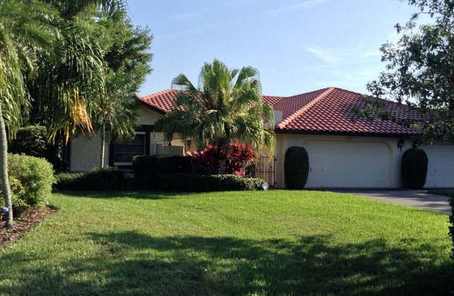 Récemment rénové spacieuse villa à Pointe Golf à Palm Aire, Sarasota